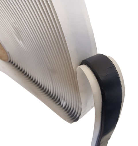 Taśma butylowa dwustronna czarna 2 mm x 12 mm x 22,5 mb TBS-2/12 Taśma butylowa dwustronna czarna 2 mm x 12 mm x 22,5 mb TBS-2/12